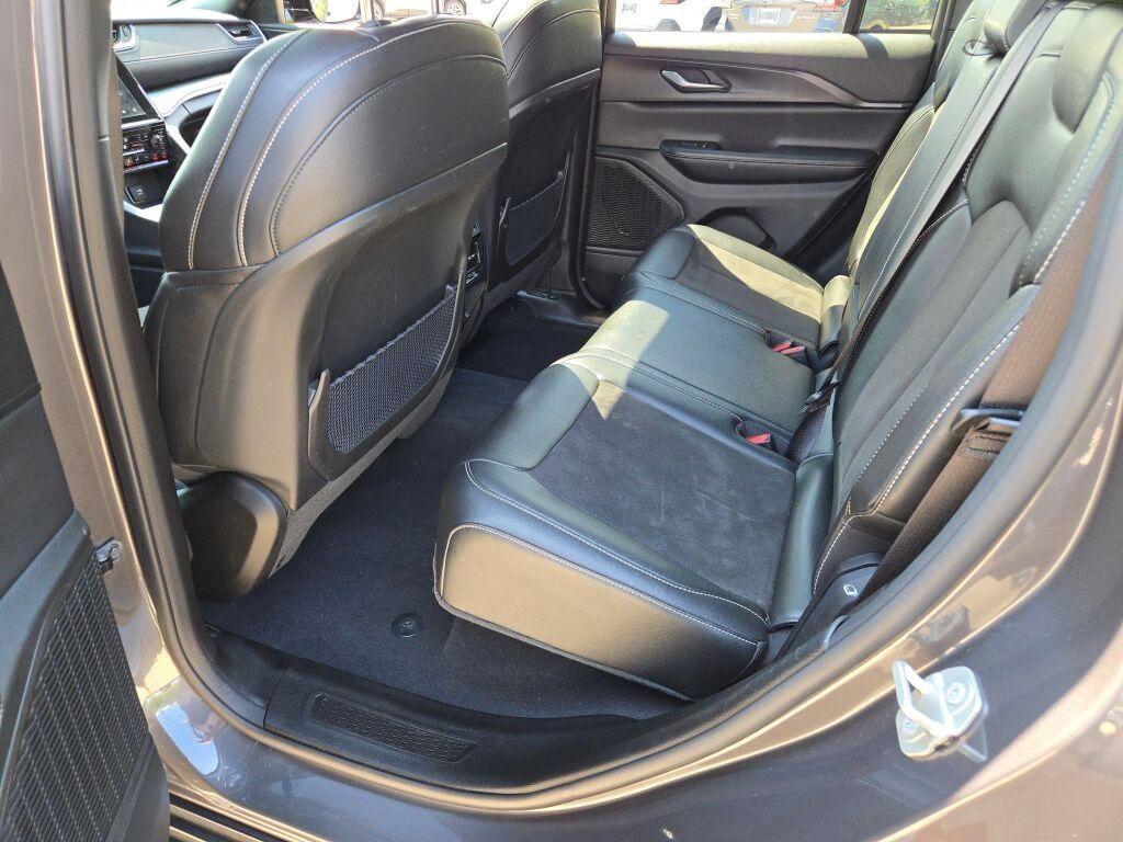 used 2024 Jeep Grand Cherokee car, priced at $36,529