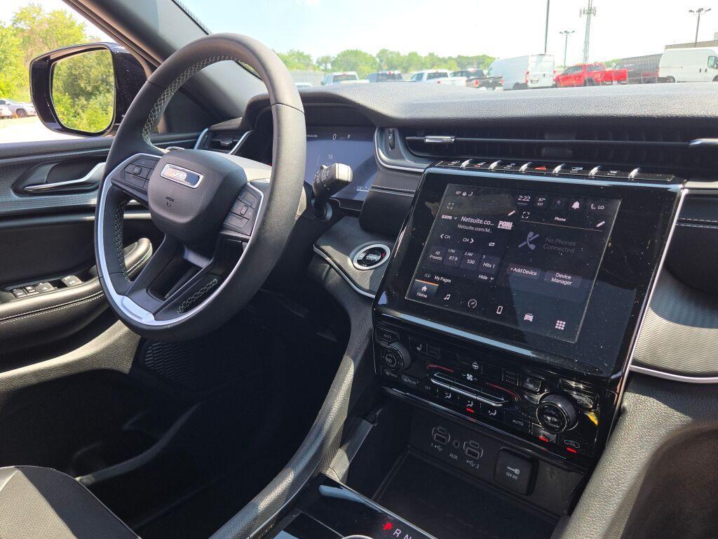 used 2024 Jeep Grand Cherokee car, priced at $36,529