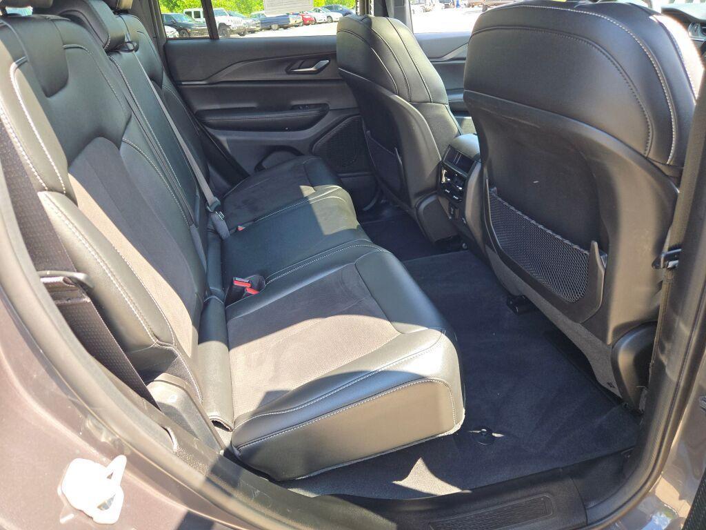 used 2024 Jeep Grand Cherokee car, priced at $36,529