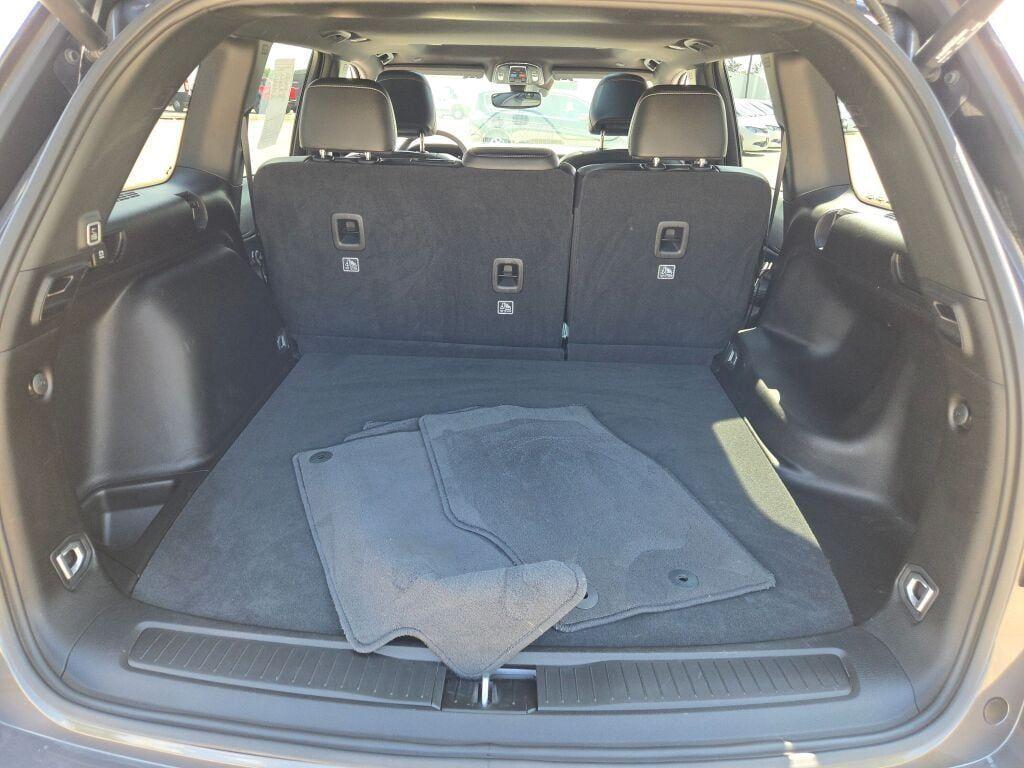 used 2024 Jeep Grand Cherokee car, priced at $36,529