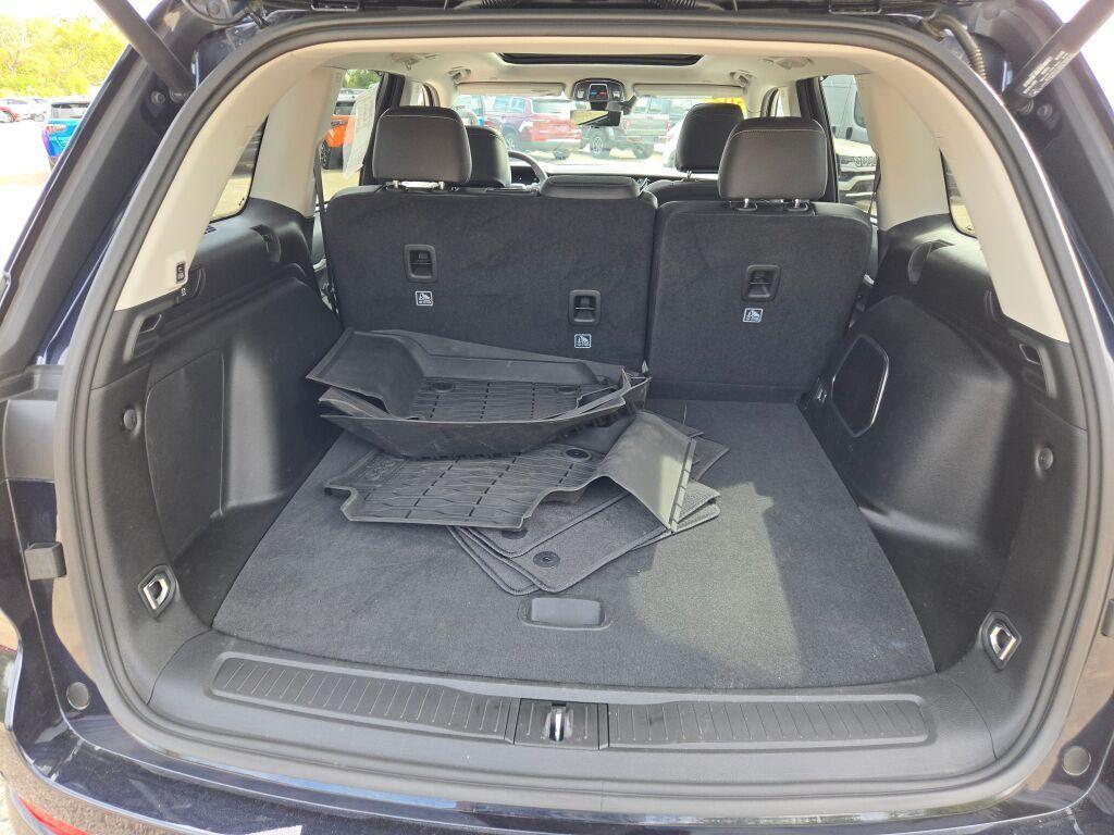 used 2023 Jeep Grand Cherokee 4xe car, priced at $32,928