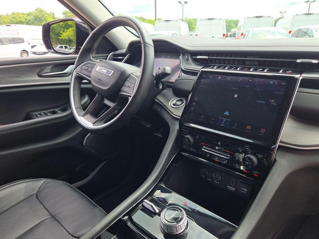 used 2022 Jeep Grand Cherokee L car, priced at $30,801