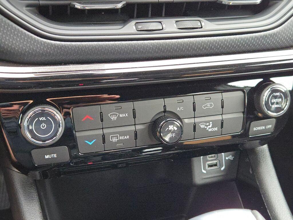 new 2026 Jeep Compass car, priced at $29,635