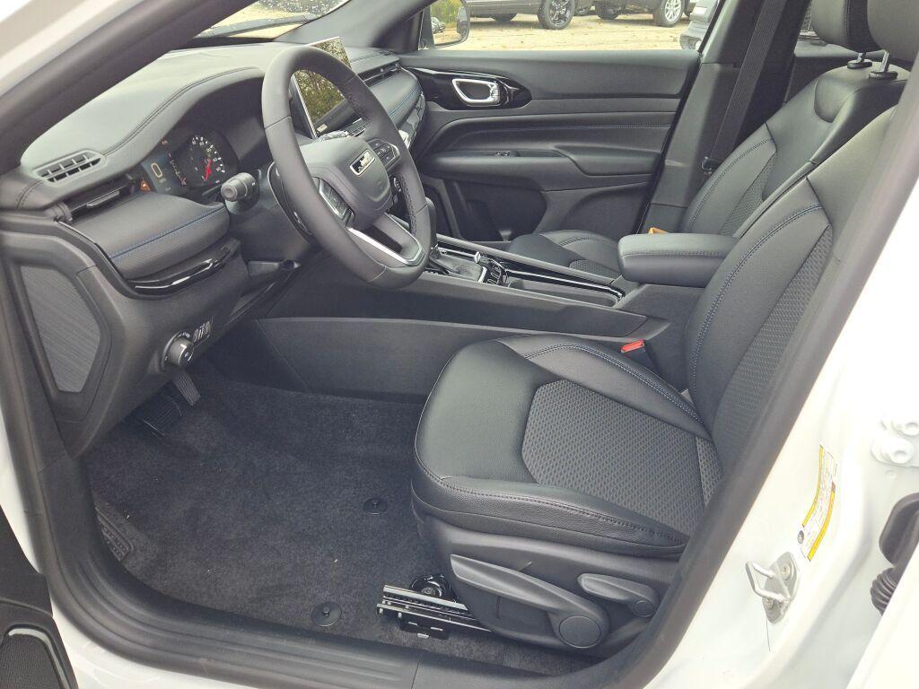 new 2026 Jeep Compass car, priced at $29,635