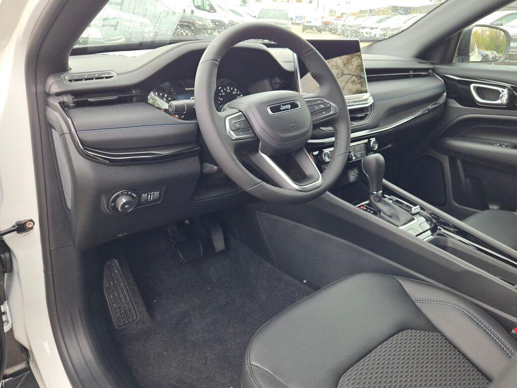 new 2026 Jeep Compass car, priced at $29,635