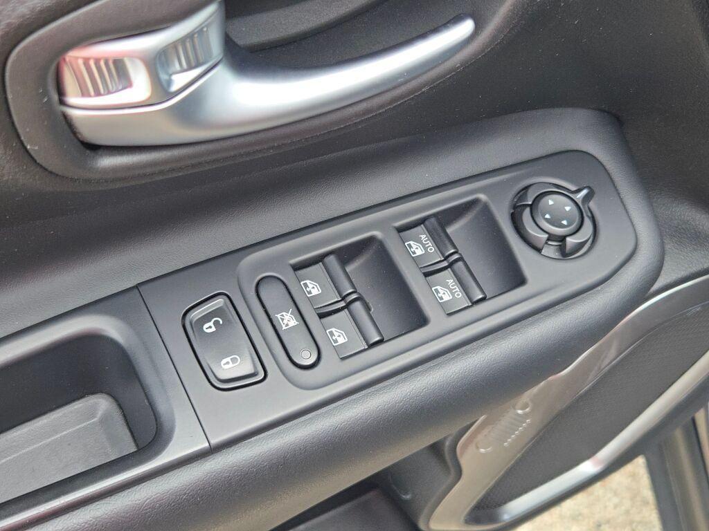 used 2018 Jeep Renegade car, priced at $16,311