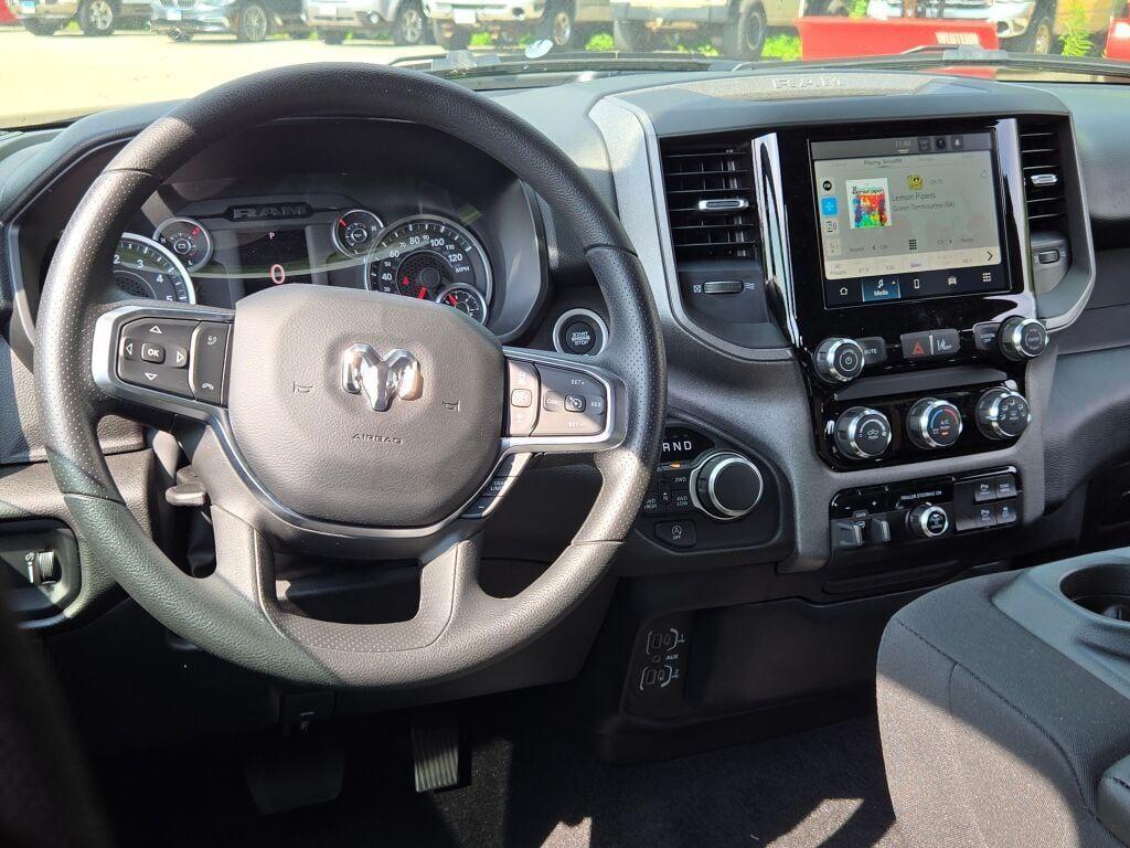 new 2025 Ram 1500 car