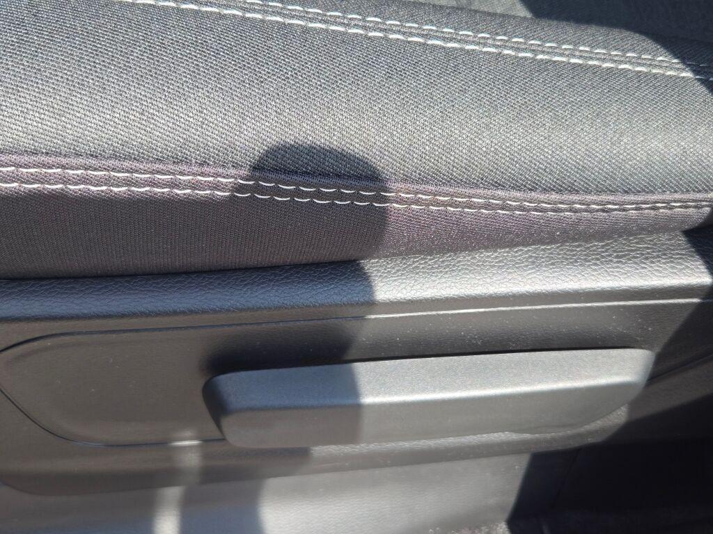 new 2025 Ram 1500 car