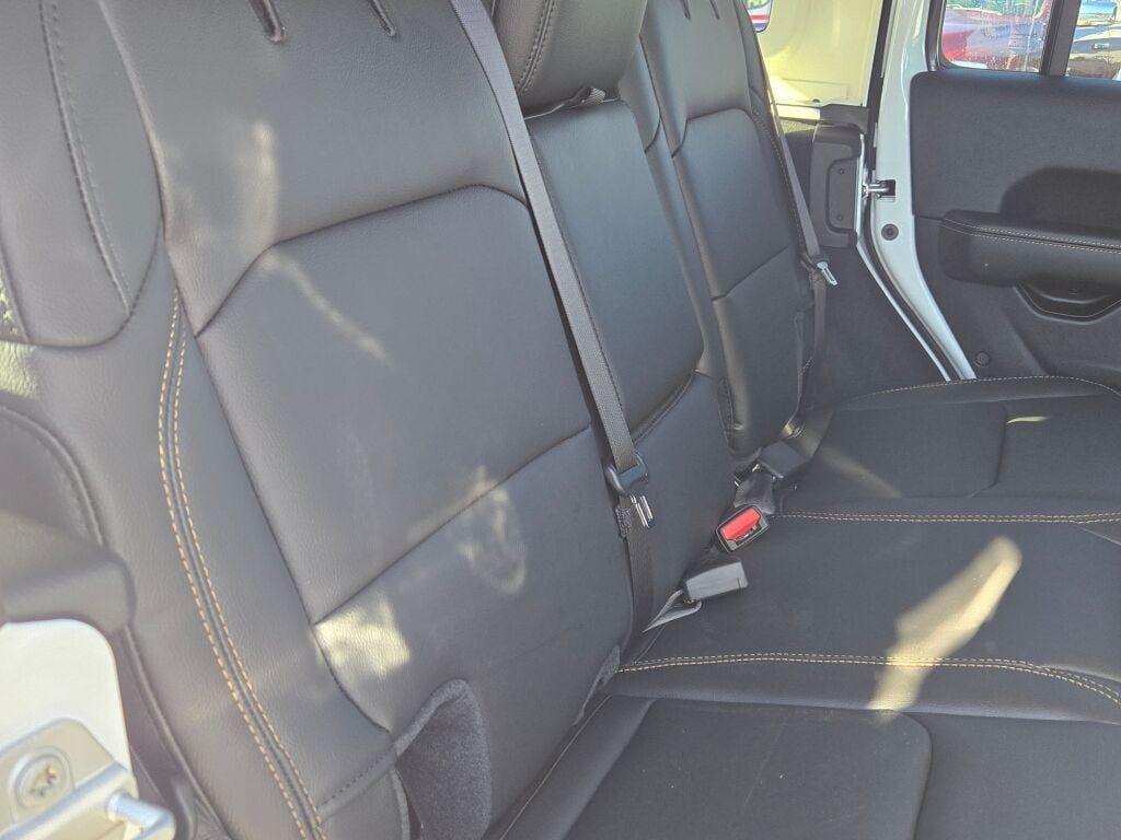 new 2026 Jeep Wrangler car, priced at $52,913