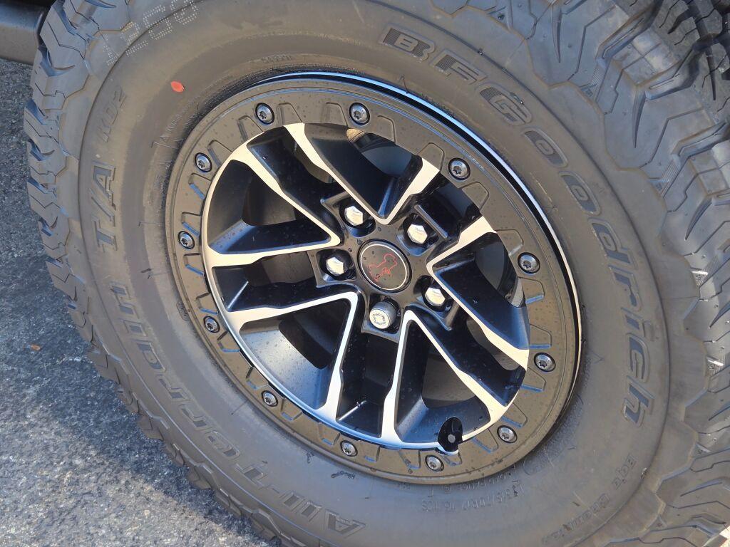 new 2025 Jeep Wrangler car, priced at $59,250