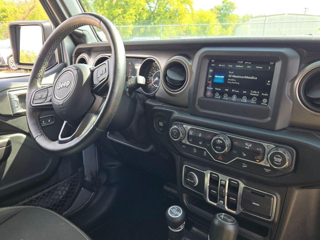 used 2020 Jeep Wrangler Unlimited car, priced at $28,772