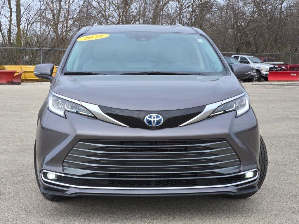 used 2021 Toyota Sienna car, priced at $37,377