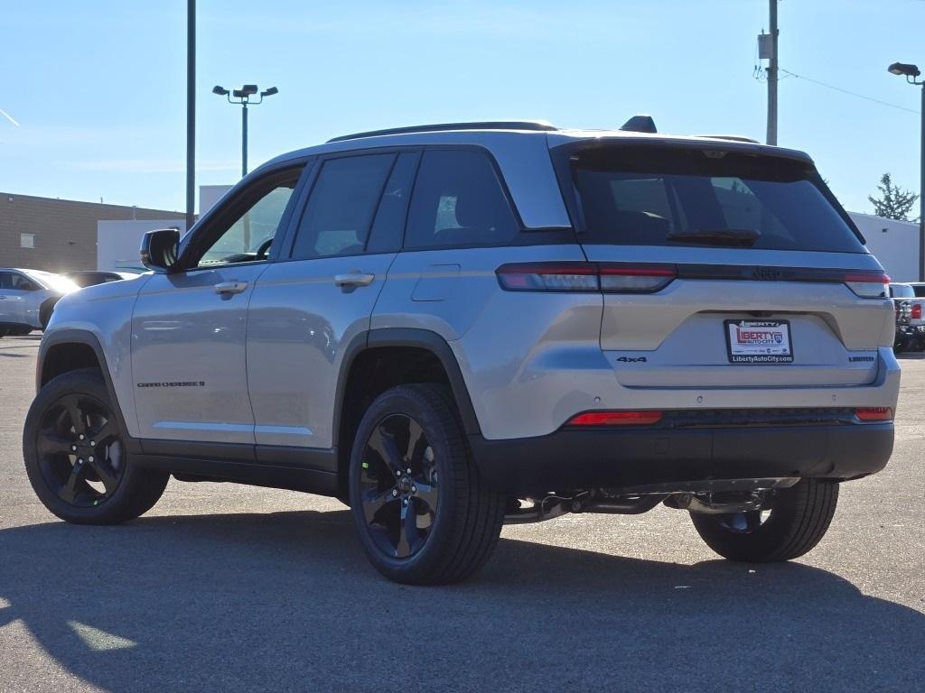 new 2025 Jeep Grand Cherokee car, priced at $58,230