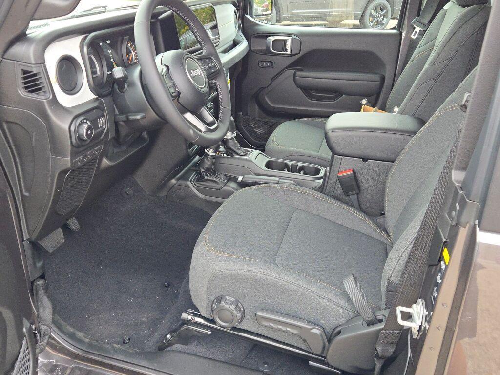 new 2026 Jeep Wrangler car, priced at $44,112