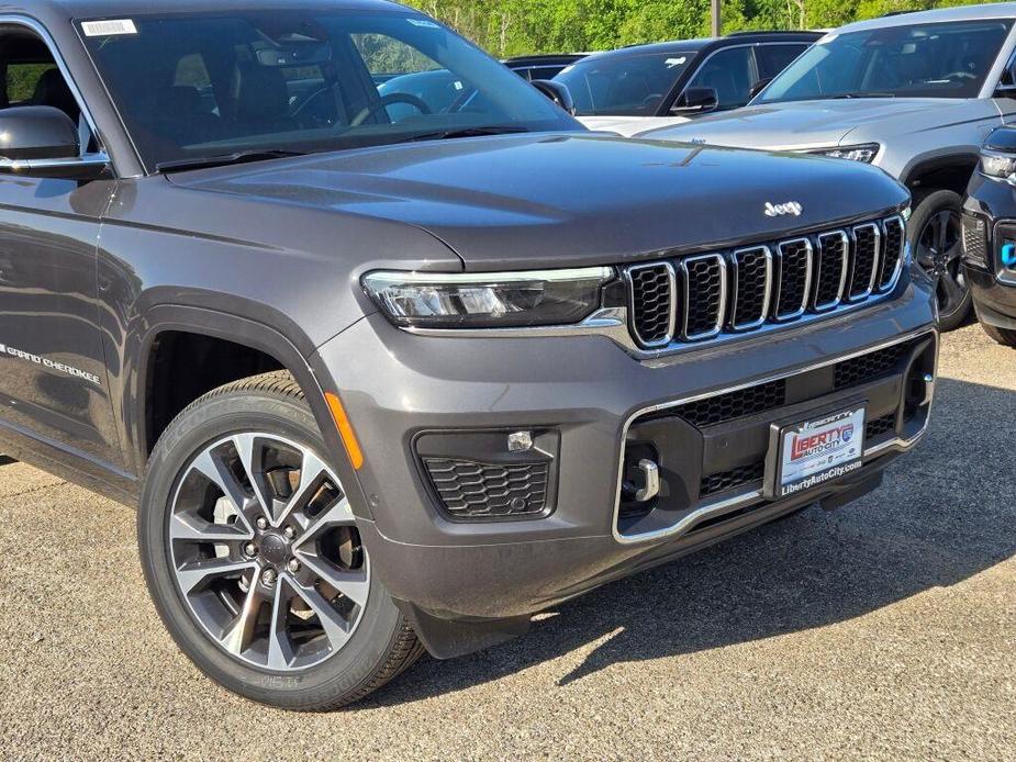 new 2024 Jeep Grand Cherokee car, priced at $51,095