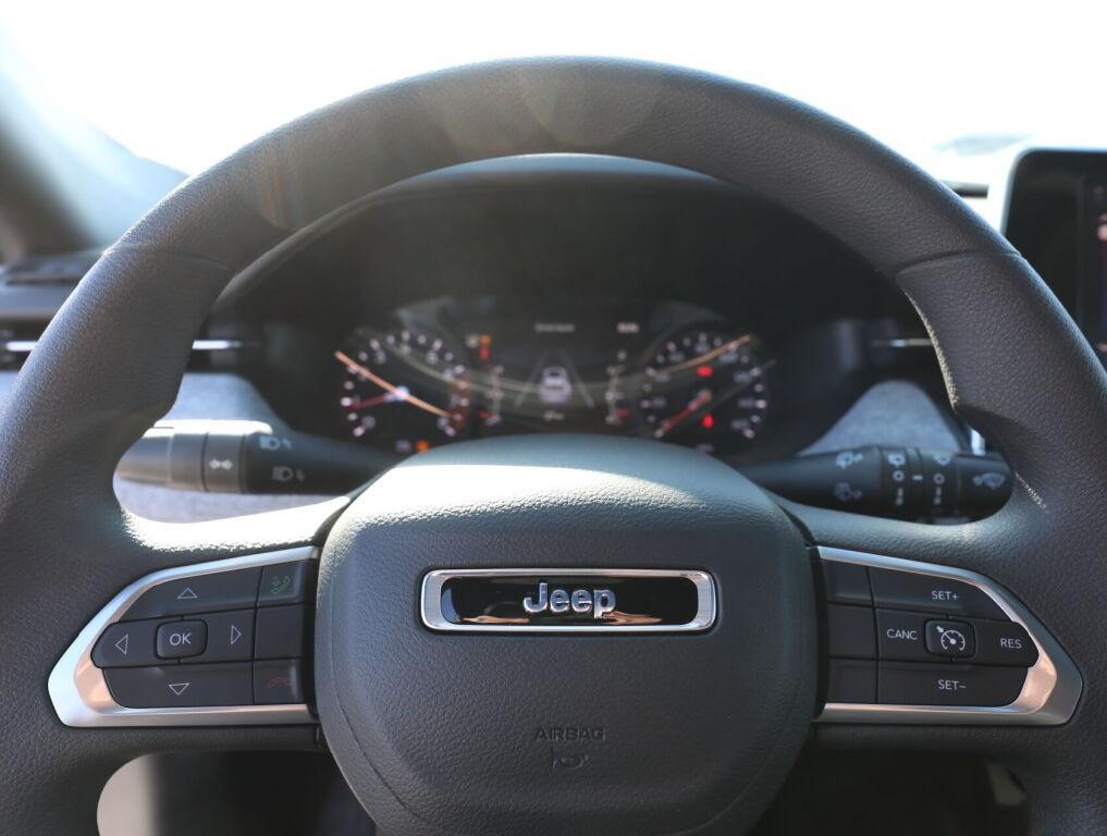 new 2025 Jeep Compass car, priced at $28,435