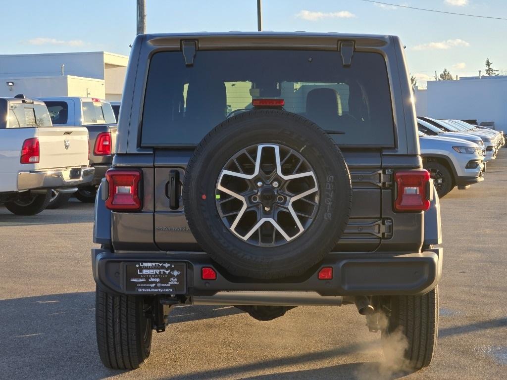 new 2025 Jeep Wrangler car, priced at $60,400