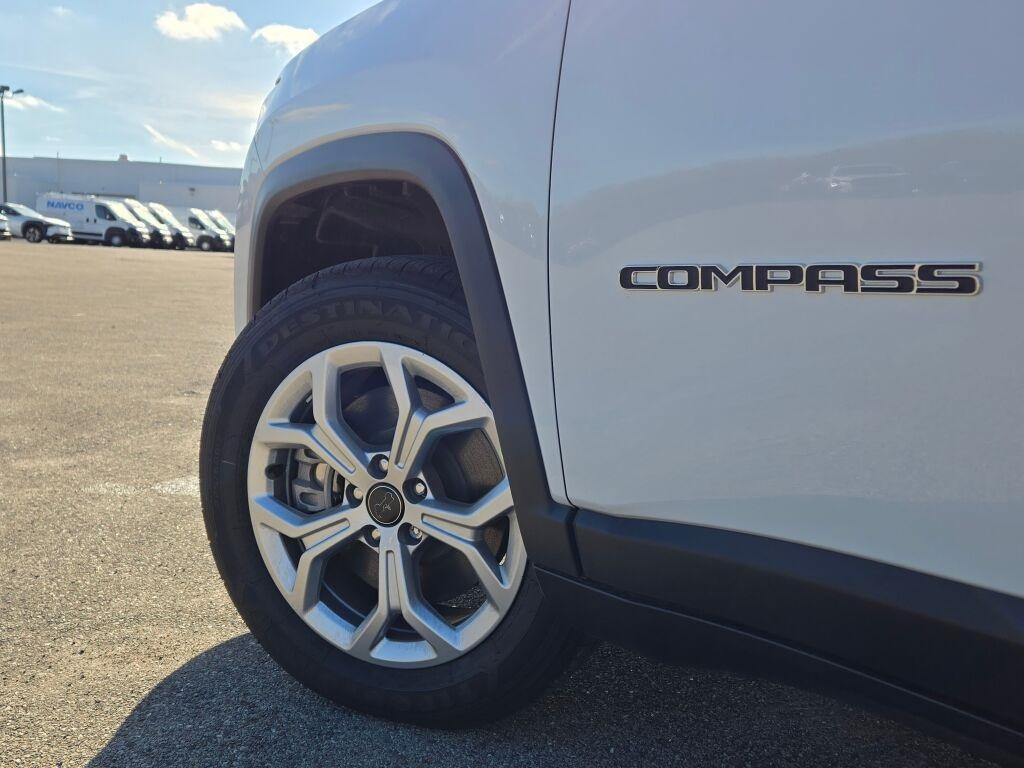 new 2025 Jeep Compass car, priced at $29,765