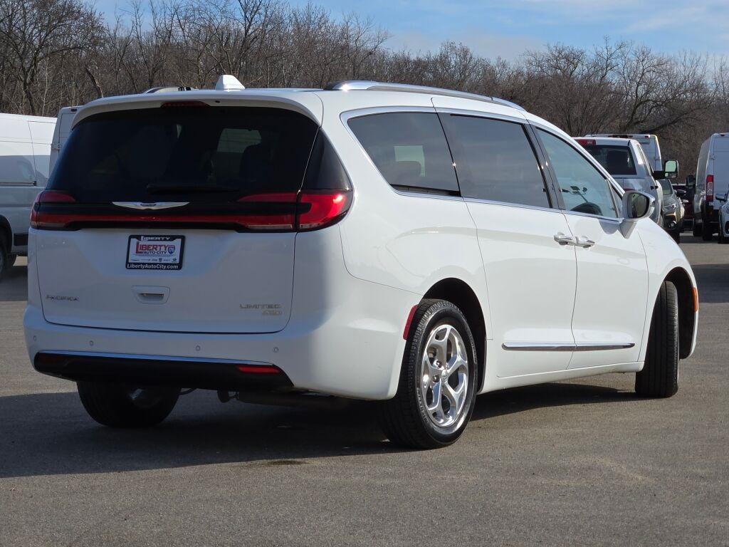 used 2021 Chrysler Pacifica car, priced at $36,457