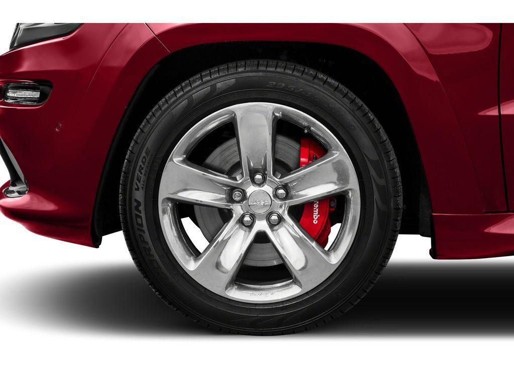 used 2015 Jeep Grand Cherokee car, priced at $36,627