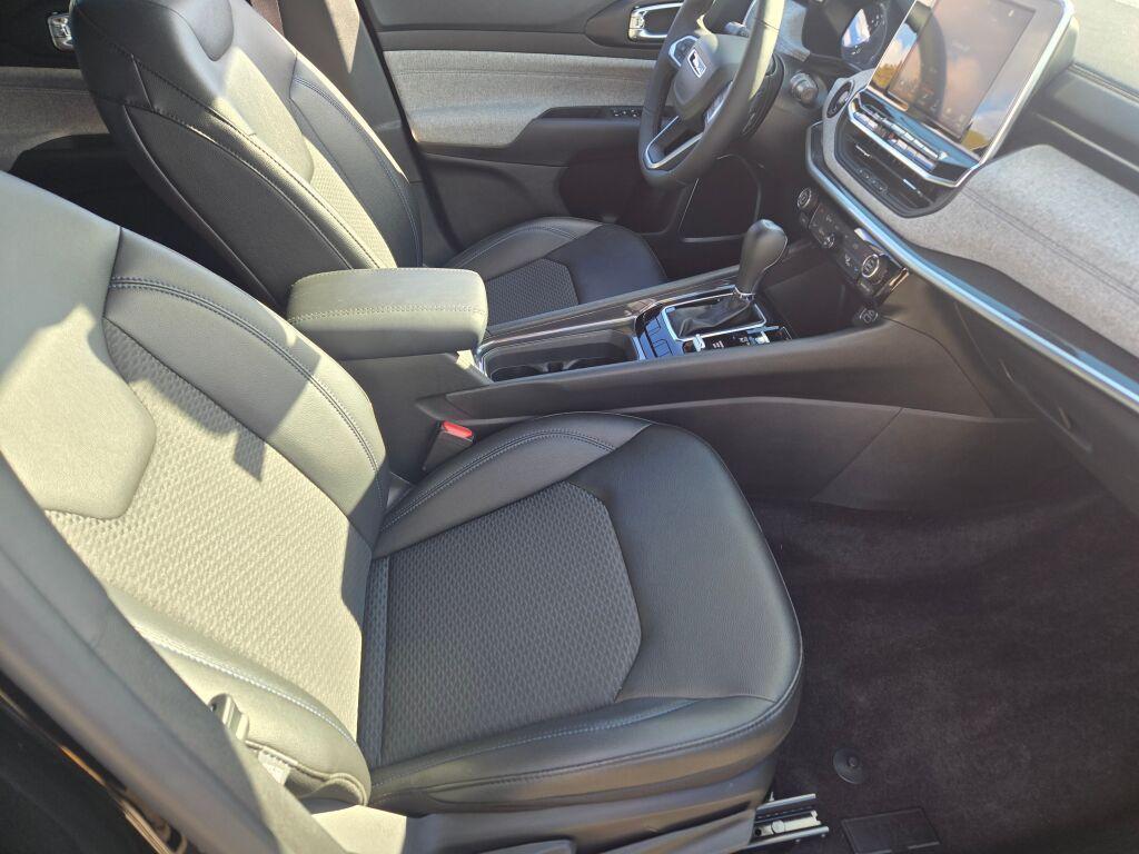 used 2025 Jeep Compass car, priced at $24,502