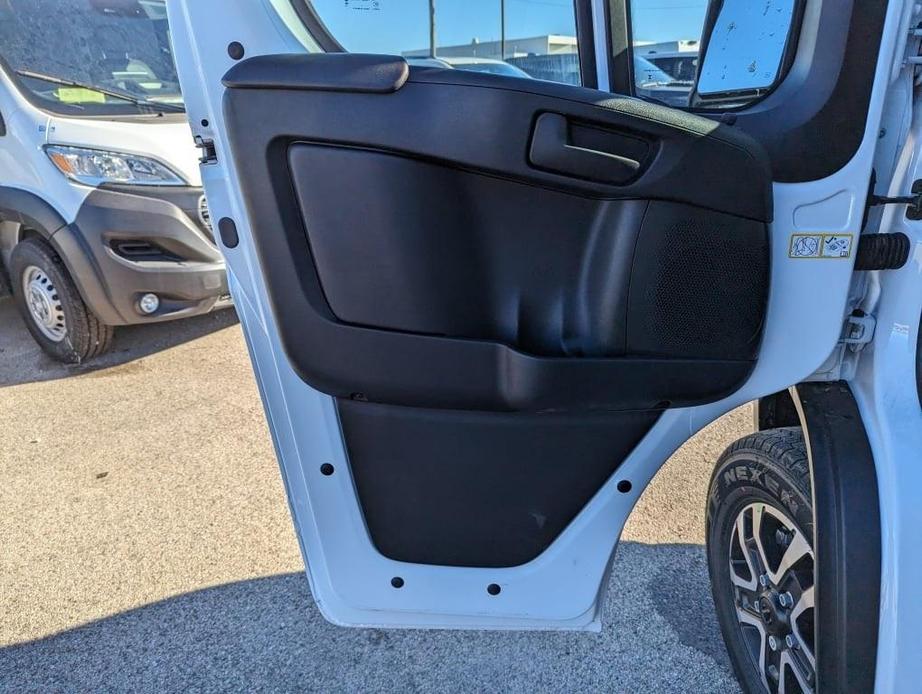 new 2024 Ram ProMaster 2500 car, priced at $48,520