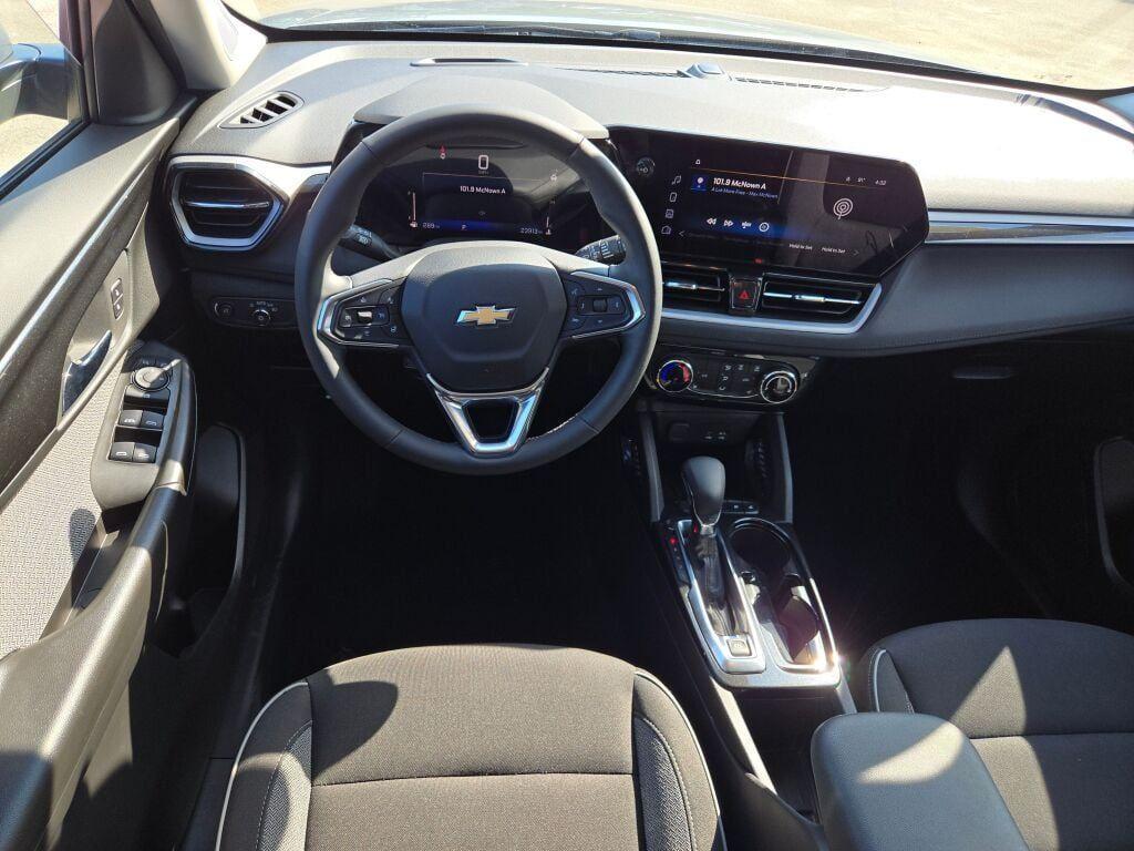 used 2024 Chevrolet TrailBlazer car, priced at $24,219