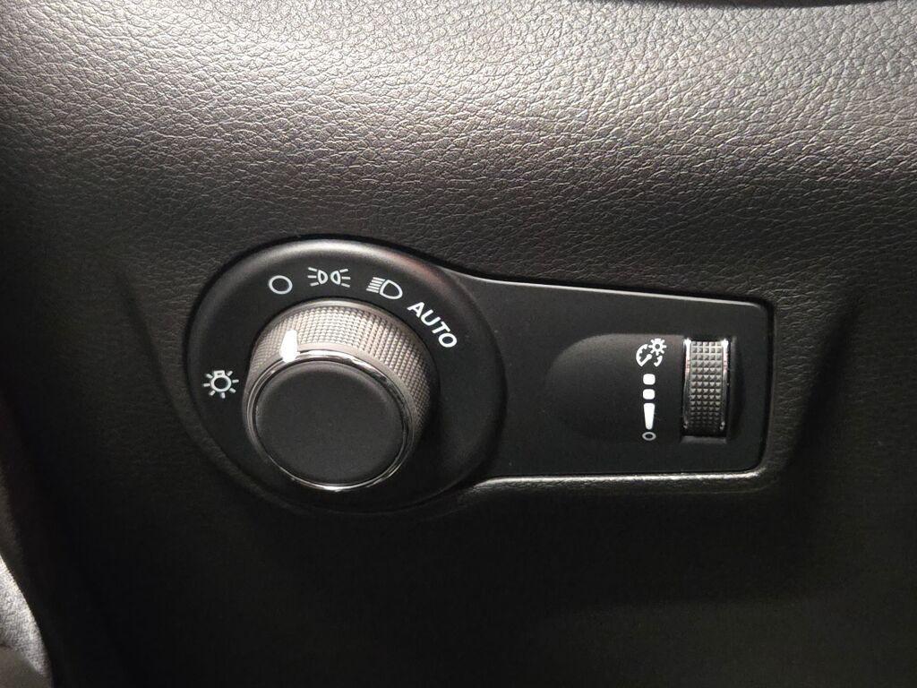 new 2025 Jeep Compass car, priced at $26,995