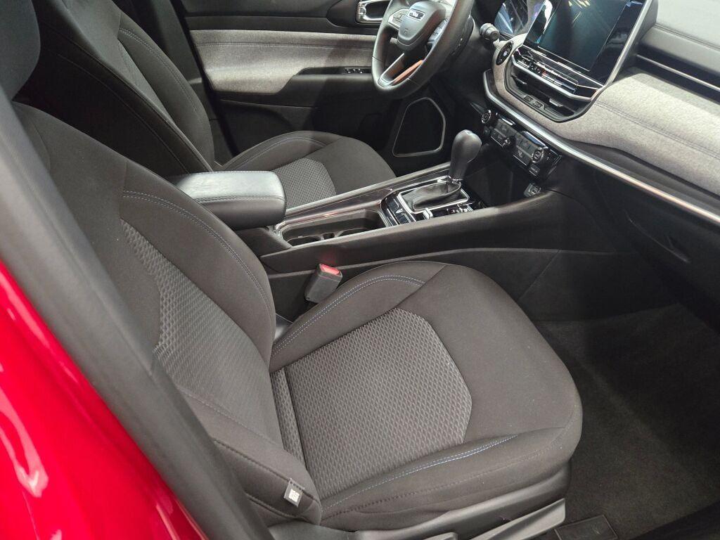 new 2025 Jeep Compass car, priced at $26,995