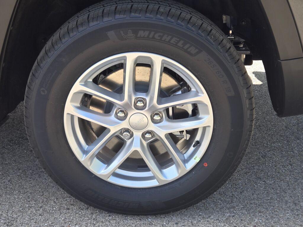 new 2025 Jeep Grand Cherokee L car, priced at $45,920