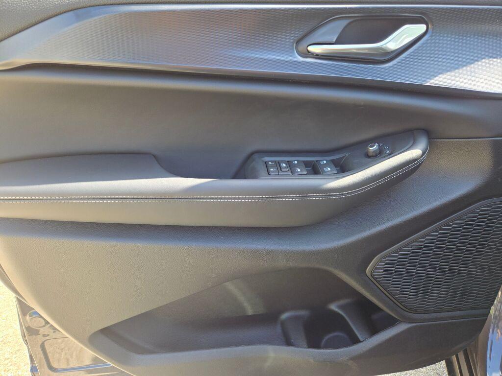 new 2025 Jeep Grand Cherokee L car, priced at $45,920