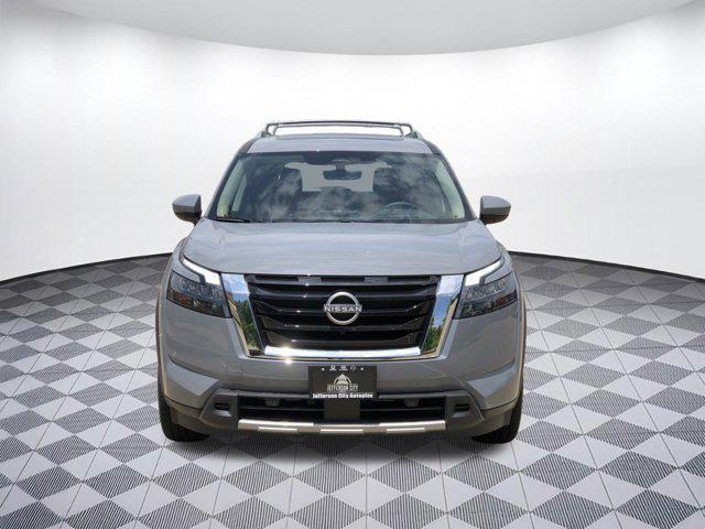 new 2025 Nissan Pathfinder car, priced at $49,833