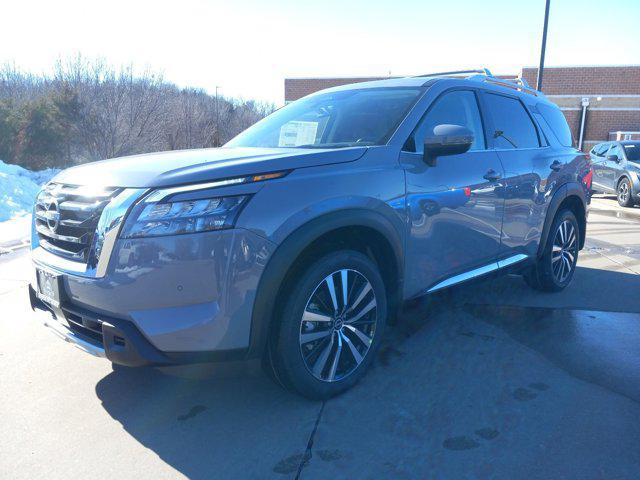 new 2025 Nissan Pathfinder car, priced at $51,021