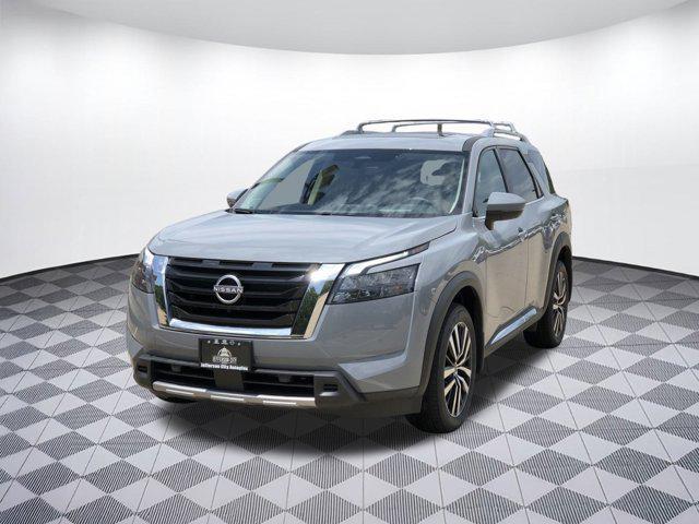 new 2025 Nissan Pathfinder car, priced at $49,833