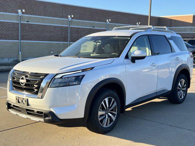 new 2025 Nissan Pathfinder car, priced at $44,721