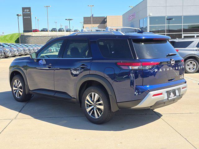 new 2024 Nissan Pathfinder car, priced at $42,651