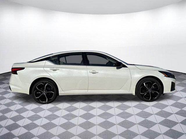 new 2025 Nissan Altima car, priced at $30,562