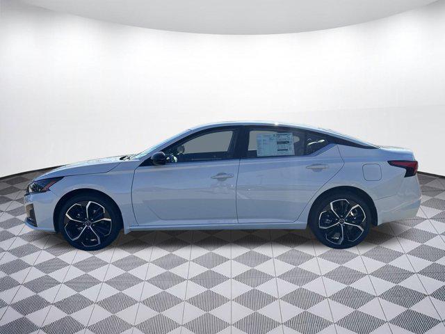 new 2025 Nissan Altima car, priced at $30,562