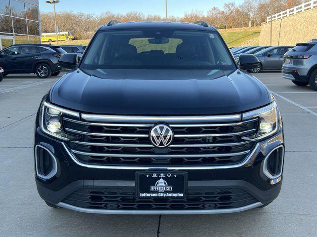 used 2024 Volkswagen Atlas car, priced at $33,498