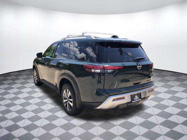 new 2025 Nissan Pathfinder car, priced at $43,901