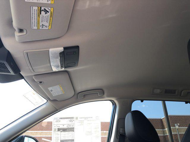 new 2025 Nissan Pathfinder car, priced at $43,901