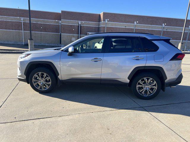 used 2022 Toyota RAV4 Hybrid car, priced at $32,998