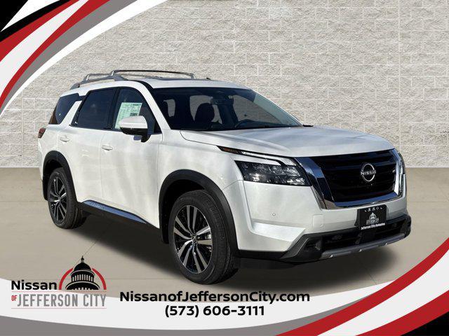 new 2025 Nissan Pathfinder car, priced at $51,101