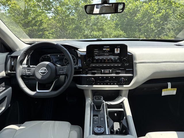 new 2025 Nissan Pathfinder car, priced at $43,791