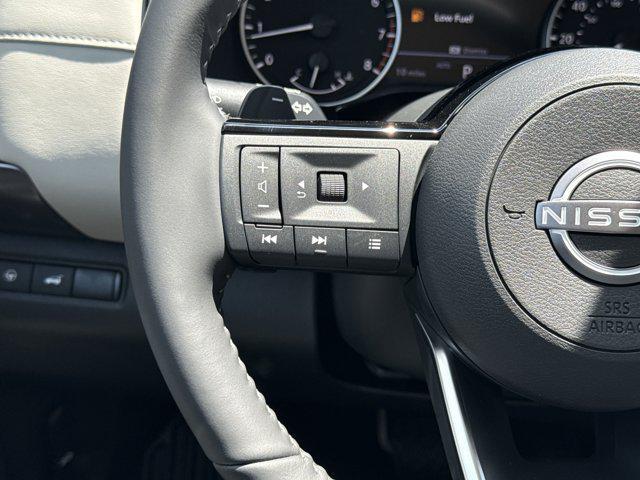 new 2025 Nissan Pathfinder car, priced at $43,791
