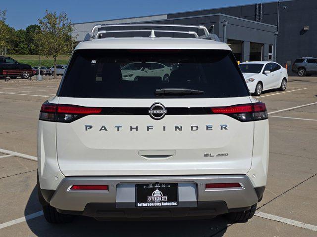 new 2024 Nissan Pathfinder car, priced at $43,991