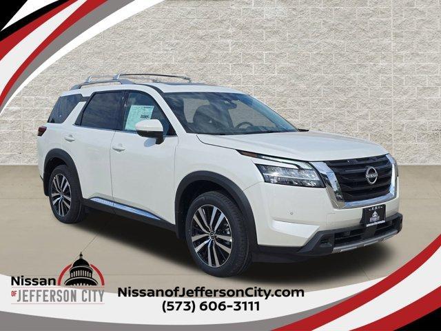 new 2024 Nissan Pathfinder car, priced at $50,751