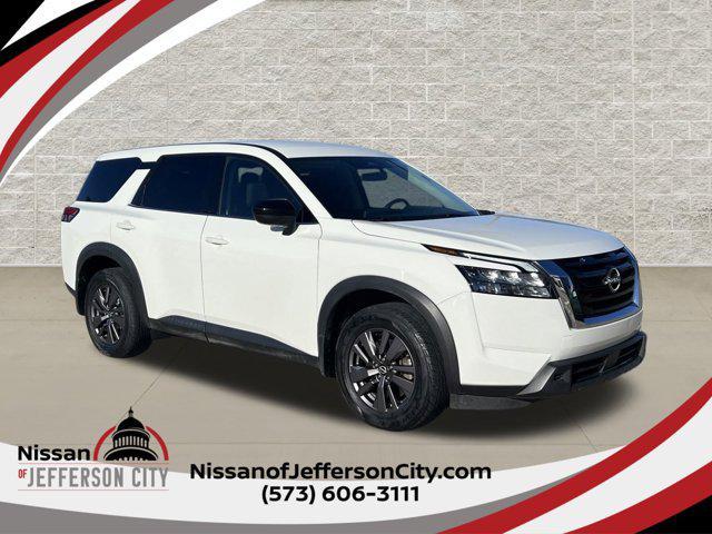 used 2023 Nissan Pathfinder car, priced at $27,498