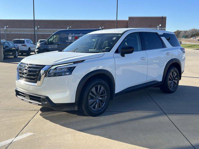 used 2023 Nissan Pathfinder car, priced at $27,498