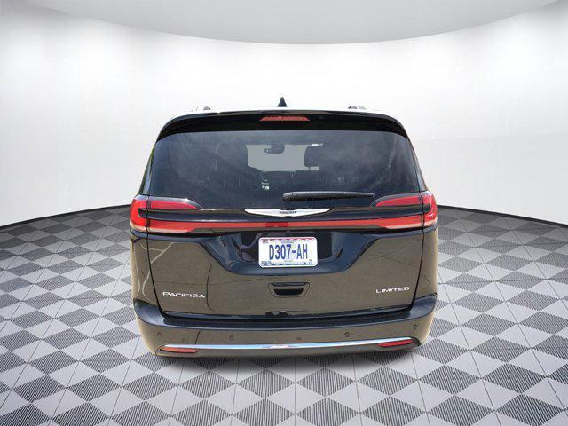 used 2023 Chrysler Pacifica car, priced at $27,998